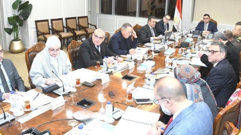 وزير الإسكان ودعم الاستثمار السياحي