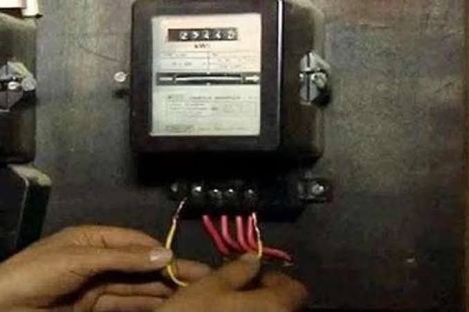 رفع عداد الكهرباء القديم