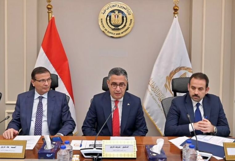 اجتماع ثلاثي بشأن استيراد الفراخ قبل رمضان 2026