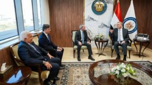 وزير البترول يستقبل وفد شركة إيني الإيطالية