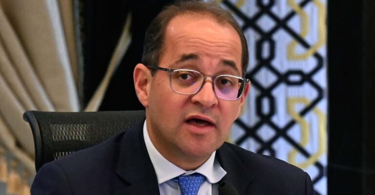 حزمة اجتماعية جديدة