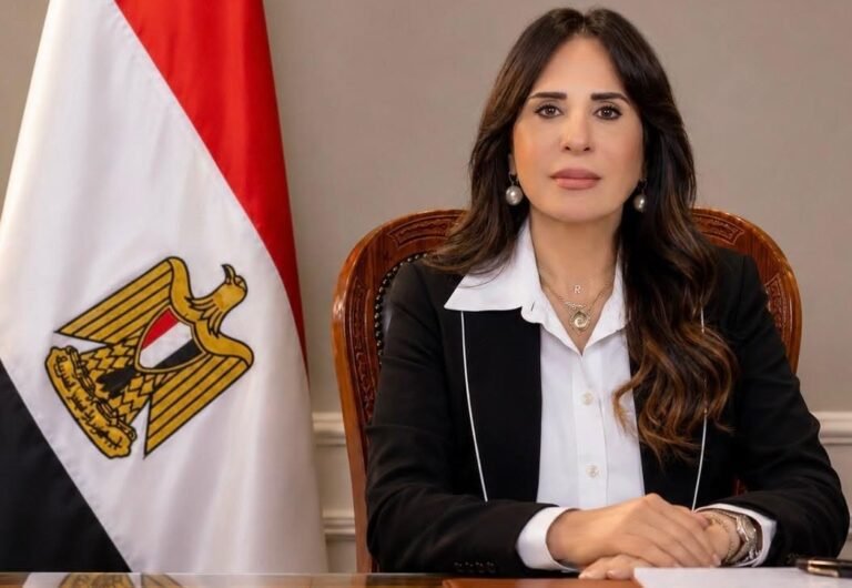 وزيرة الإسكان